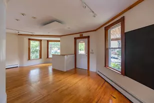 14 Main St, Shelburne, MA 01370 - Photo 12