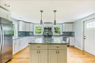 145 Plymouth St, Carver, MA 02330 - Photo 12