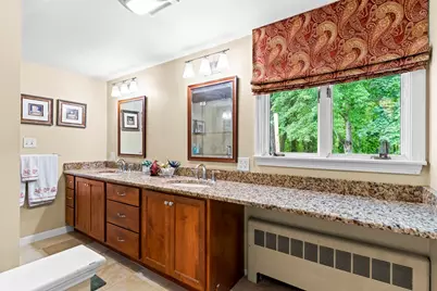 83 Braemoor Rd, Brockton, MA 02301 - Photo 32