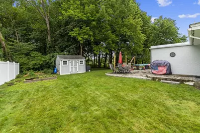 83 Braemoor Rd, Brockton, MA 02301 - Photo 38