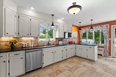 83 Braemoor Rd, Brockton, MA 02301 - Photo 14