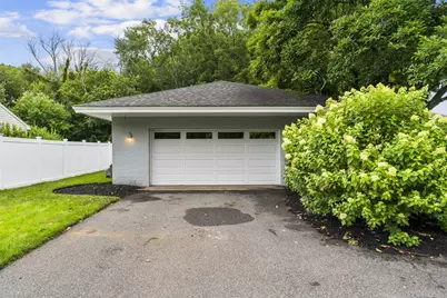 83 Braemoor Rd, Brockton, MA 02301 - Photo 34
