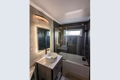 35 Willowwood Ave, Stoughton, MA 02072 - Photo 12