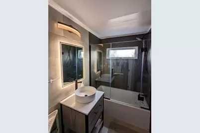 35 Willowwood Ave, Stoughton, MA 02072 - Photo 10