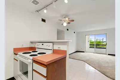 21 Margin St #27, Lynn, MA 01905 - Photo 10