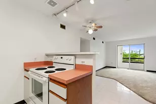 21 Margin St, Lynn, MA 01905 - Photo 10
