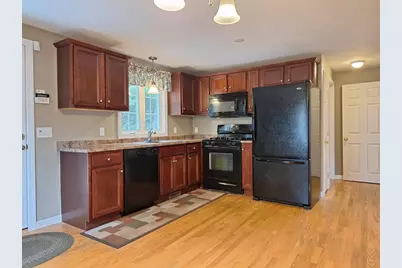 11 Anacki Ln #11, Bridgewater, MA 02324 - Photo 6