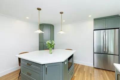 247 Hale St #2, Beverly, MA 01915 - Photo 12