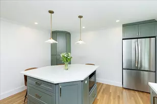 247 Hale St, Beverly, MA 01915 - Photo 12