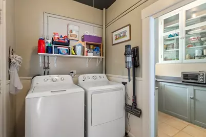 25 Kenwood Ave, Worcester, MA 01605 - Photo 16