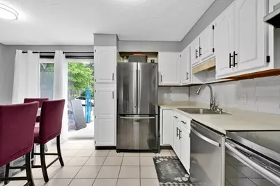 82 Neponset St #B, Canton, MA 02021 - Photo 12