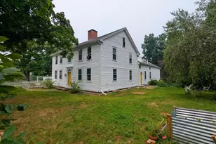 16 Parish Hill Rd, Granby, MA 01033 - Photo 2