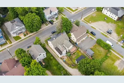 98 Lincoln St, Pittsfield, MA 01541 - Photo 8