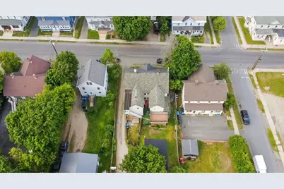 98 Lincoln St, Pittsfield, MA 01541 - Photo 4