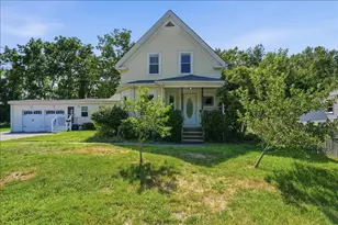 352 Beulah St, Whitman, MA 02382 - Photo 1