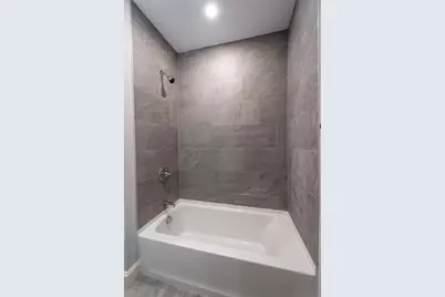 72 Florence St #1, Worcester, MA 01603 - Photo 16