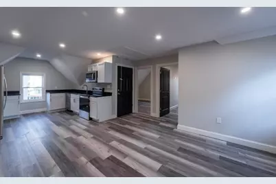 72 Florence St #2, Worcester, MA 01603 - Photo 6