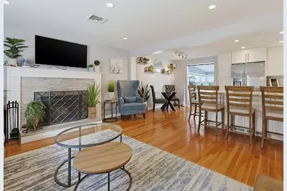 29 Stratford Ave, Stoughton, MA 02072 - Photo 10