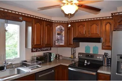 22 Roosevelt Rd #4, Quincy, MA 02169 - Photo 8