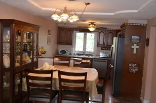 22 Roosevelt Rd, Quincy, MA 02169 - Photo 16