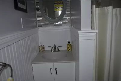 22 Roosevelt Rd #4, Quincy, MA 02169 - Photo 10