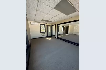 670 Pleasant St, Brockton, MA 02301 - Photo 8