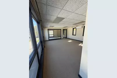 670 Pleasant St, Brockton, MA 02301 - Photo 4