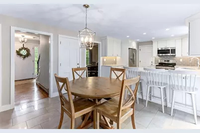 135 Lawndale Rd, Mansfield, MA 02048 - Photo 10