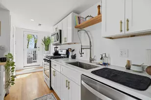 13 Roy St, Swampscott, MA 01907 - Photo 10