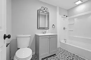 53 Orchard St, Pittsfield, MA 01201 - Photo 4