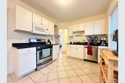 152 Homes Ave #2, Boston, MA 02122 - Photo 8