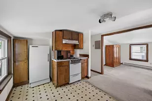 3 Lawton St, Taunton, MA 02780 - Photo 32