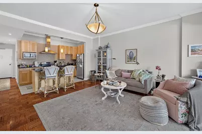 2 Hawthorne Place #17G, Boston, MA 02114 - Photo 1