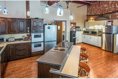 320 Riverside Dr #1, Northampton, MA 01062 - Photo 20