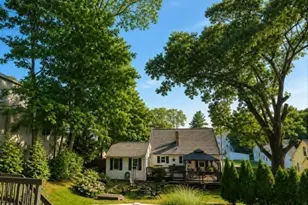 18 Hunnewell Rd, Worcester, MA 01606 - Photo 26