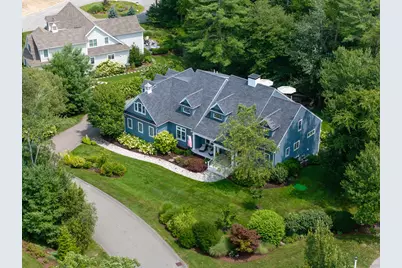 4 Beech Tree Ln, Mattapoisett, MA 02739 - Photo 2