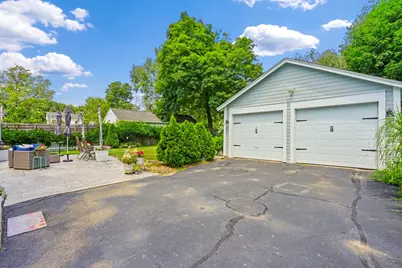 174 Hopkins Pl, Longmeadow, MA 01106 - Photo 4