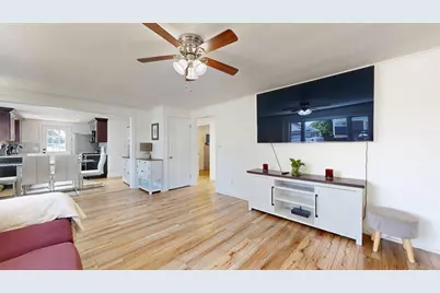28 Deforest St, Boston, MA 02136 - Photo 4
