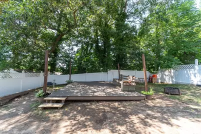 28 Deforest St, Boston, MA 02136 - Photo 26