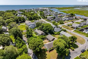 11 Gateway St, Yarmouth, MA 02664 - Photo 4