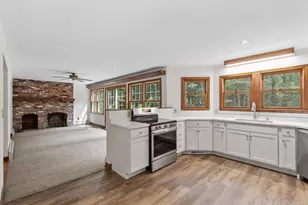 686 Scott Rd, Fitchburg, MA 01420 - Photo 2