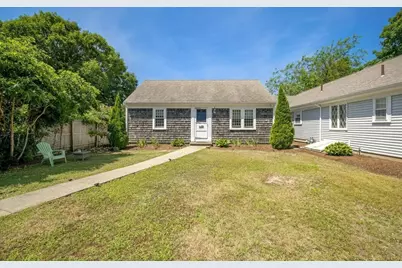 11A Gateway St #A, Yarmouth, MA 02664 - Photo 2