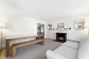 29 Cottage St, Wellesley, MA 02482 - Photo 2