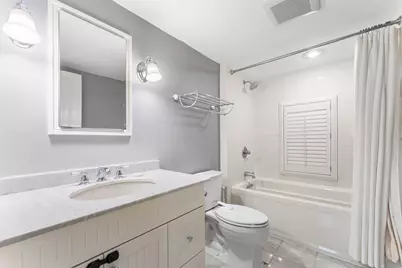 29 Cottage St, Wellesley, MA 02482 - Photo 10