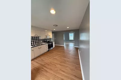 5 Washington Square #3, Gloucester, MA 01930 - Photo 1