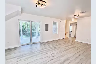 164 Ashburnham St #2, Fitchburg, MA 01420 - Photo 4