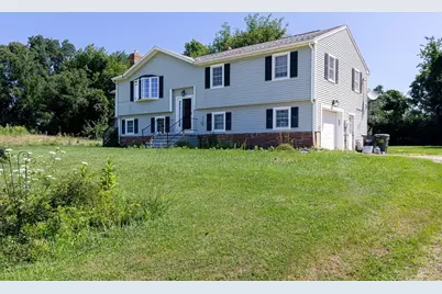 1 Raymond Street, Dudley, MA 01571 - Photo 2