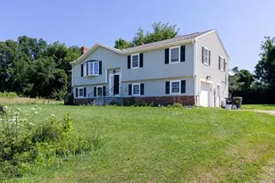 1 Raymond St, Dudley, MA 01571 - Photo 2