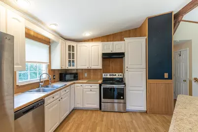 1 Raymond Street, Dudley, MA 01571 - Photo 10