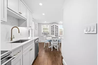 298 Main Street #31, Wakefield, MA 01880 - Photo 8